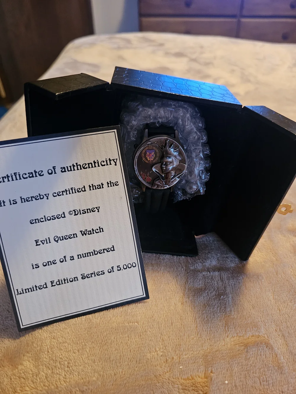 Disney Silver Evil  Queen Villain Mirror Mirror Watch